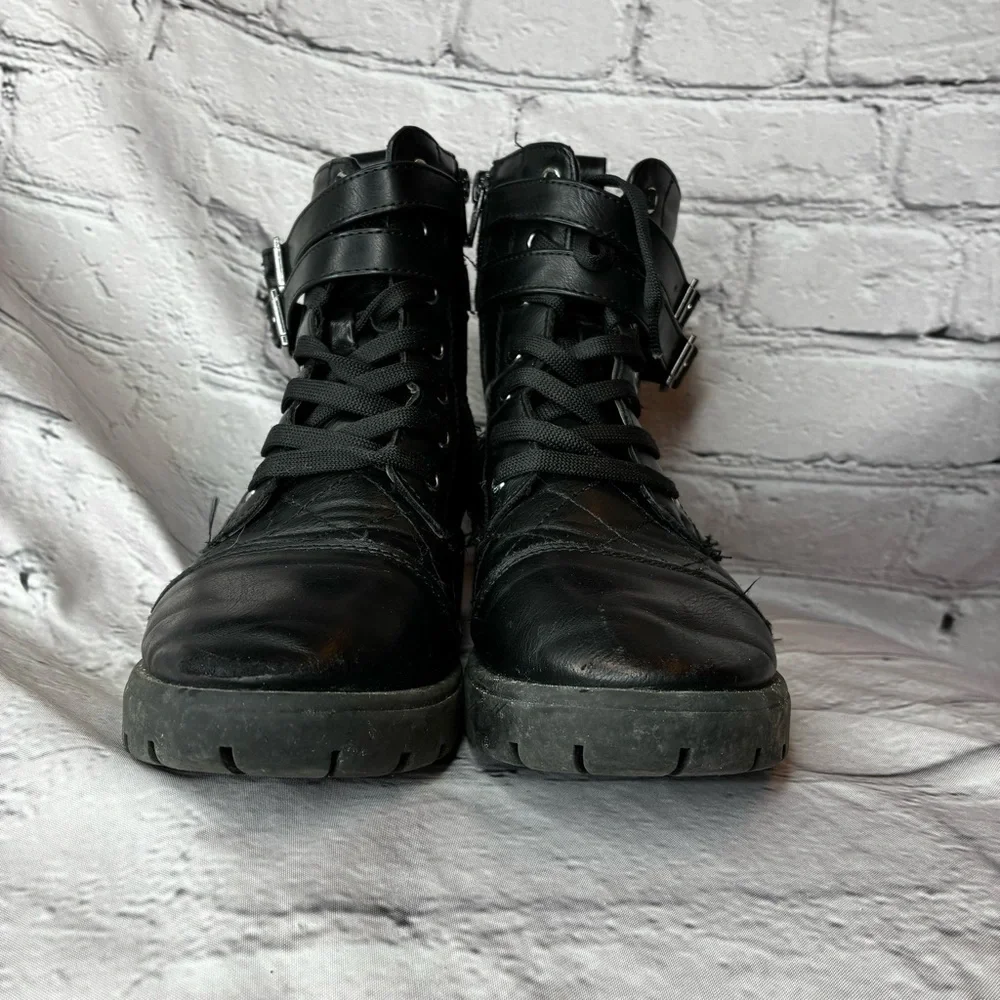 5/$20 BCBGirls Adrianna Black Side Zip Up Combat Moto Boots Buckles Sz 2 AS IS‎